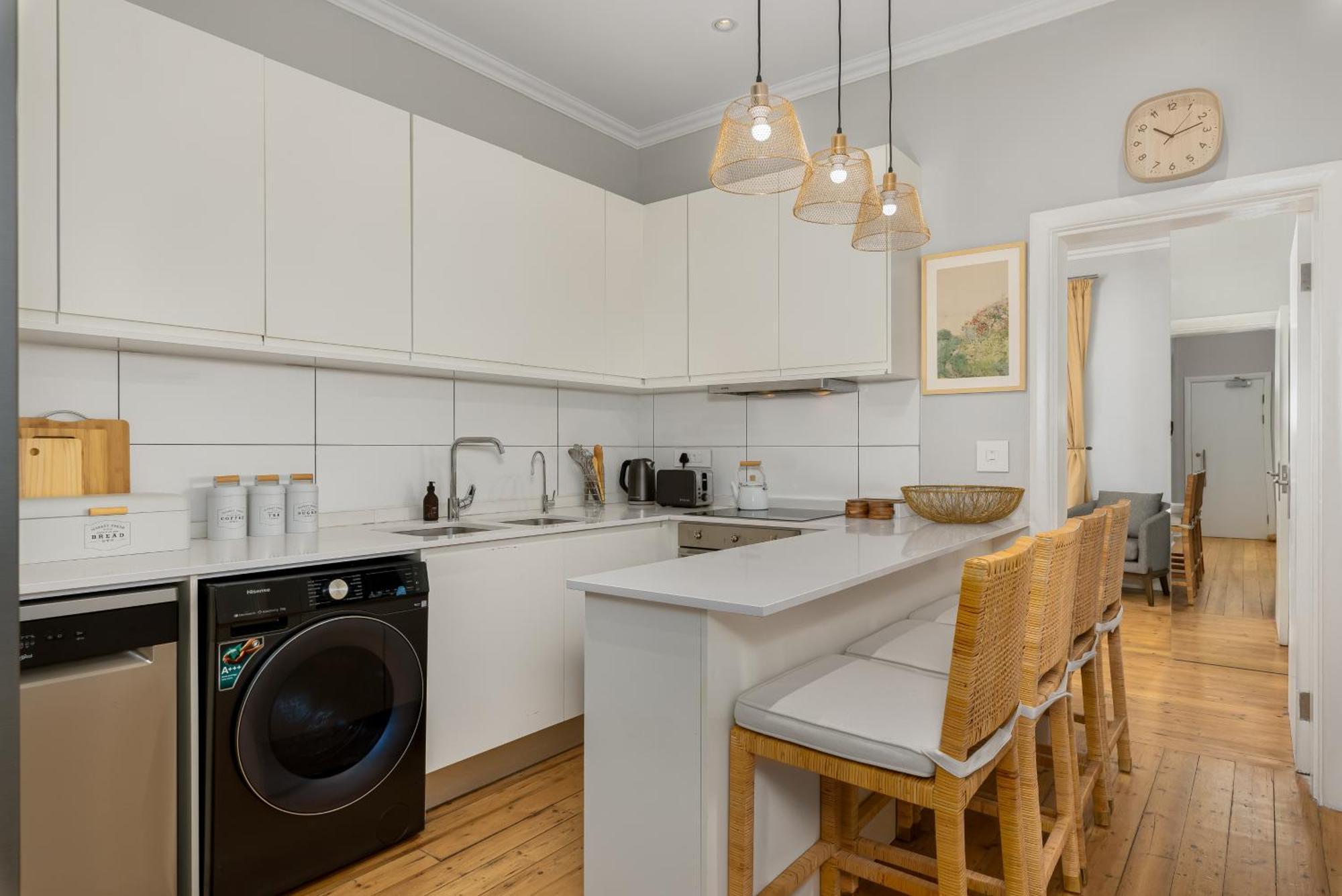 Apartment Warwick Mansions 12 Cape Town